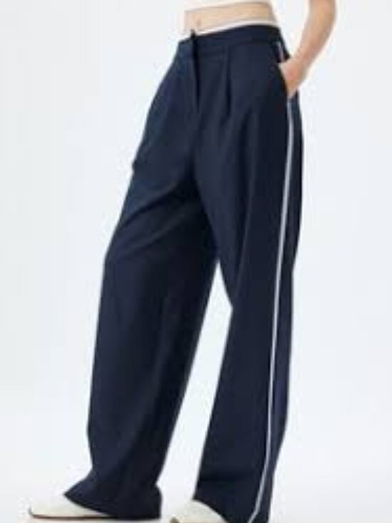 all in motion Pants - NWT - All In Motion High-Rise Golf Trousers- Navy Blue/ White Piping/Trim
